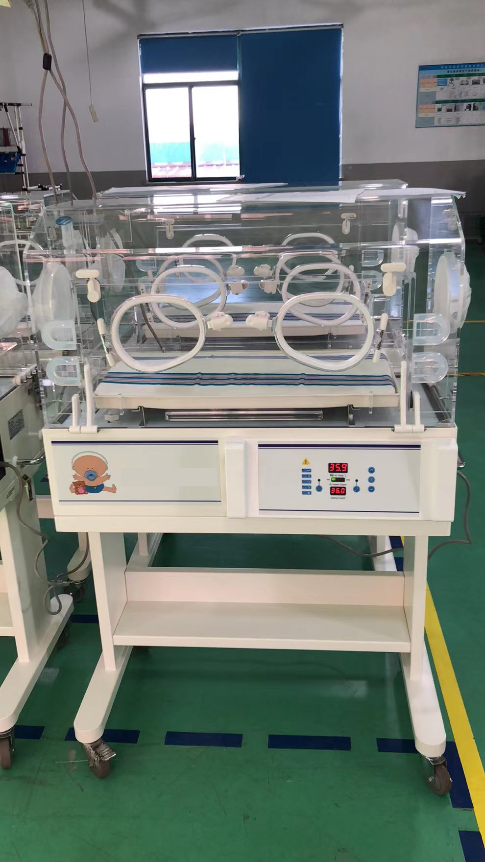 Infant incubator without phototherapy-0