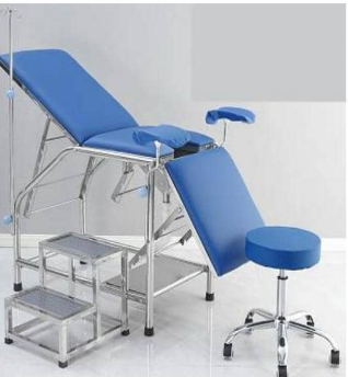 Gynecological examination table + infusion stand + footrest + doctor&rsquo;s chair-0