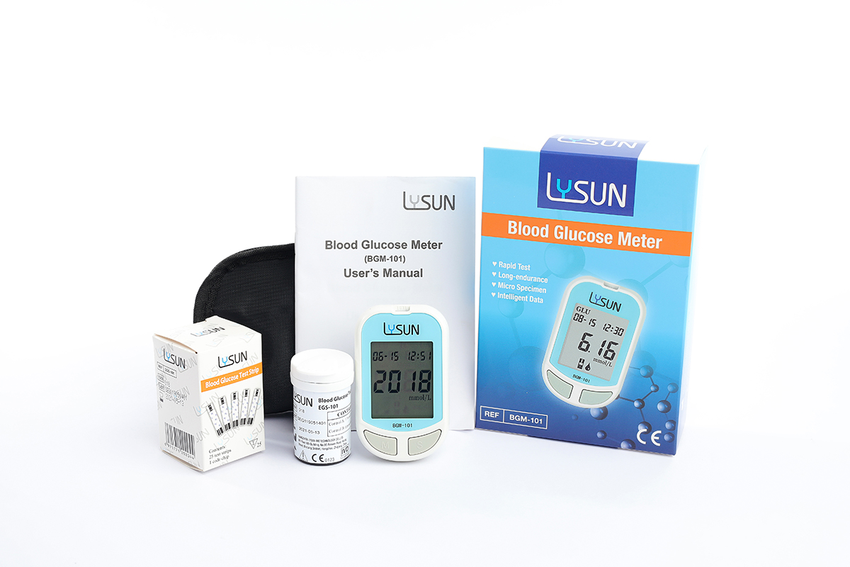 Code-free blood glucose meter with 25 test strips