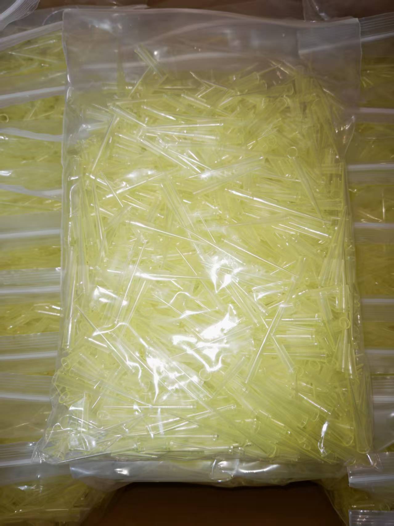 200ul Yellow Pipette Tips-0