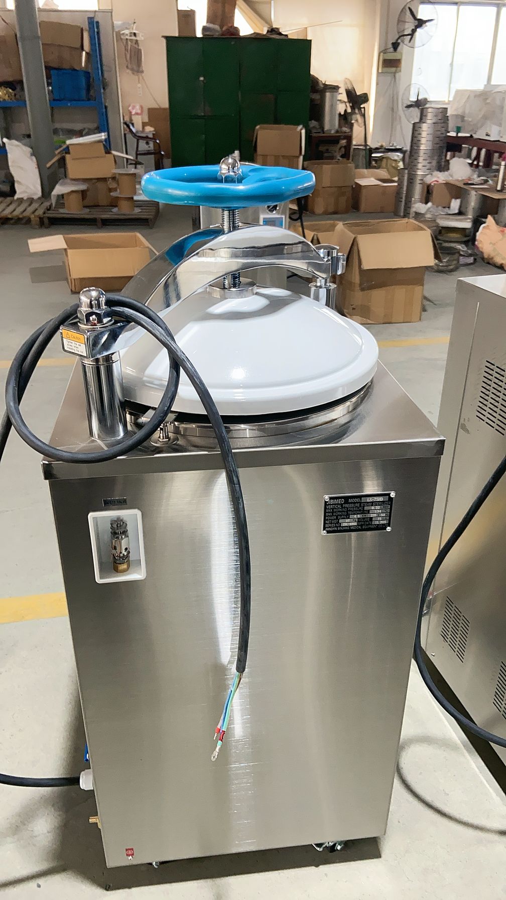 Sterilizador de vapor a presi&oacute;n totalmente autom&aacute;tico con pantalla digital vertical-2