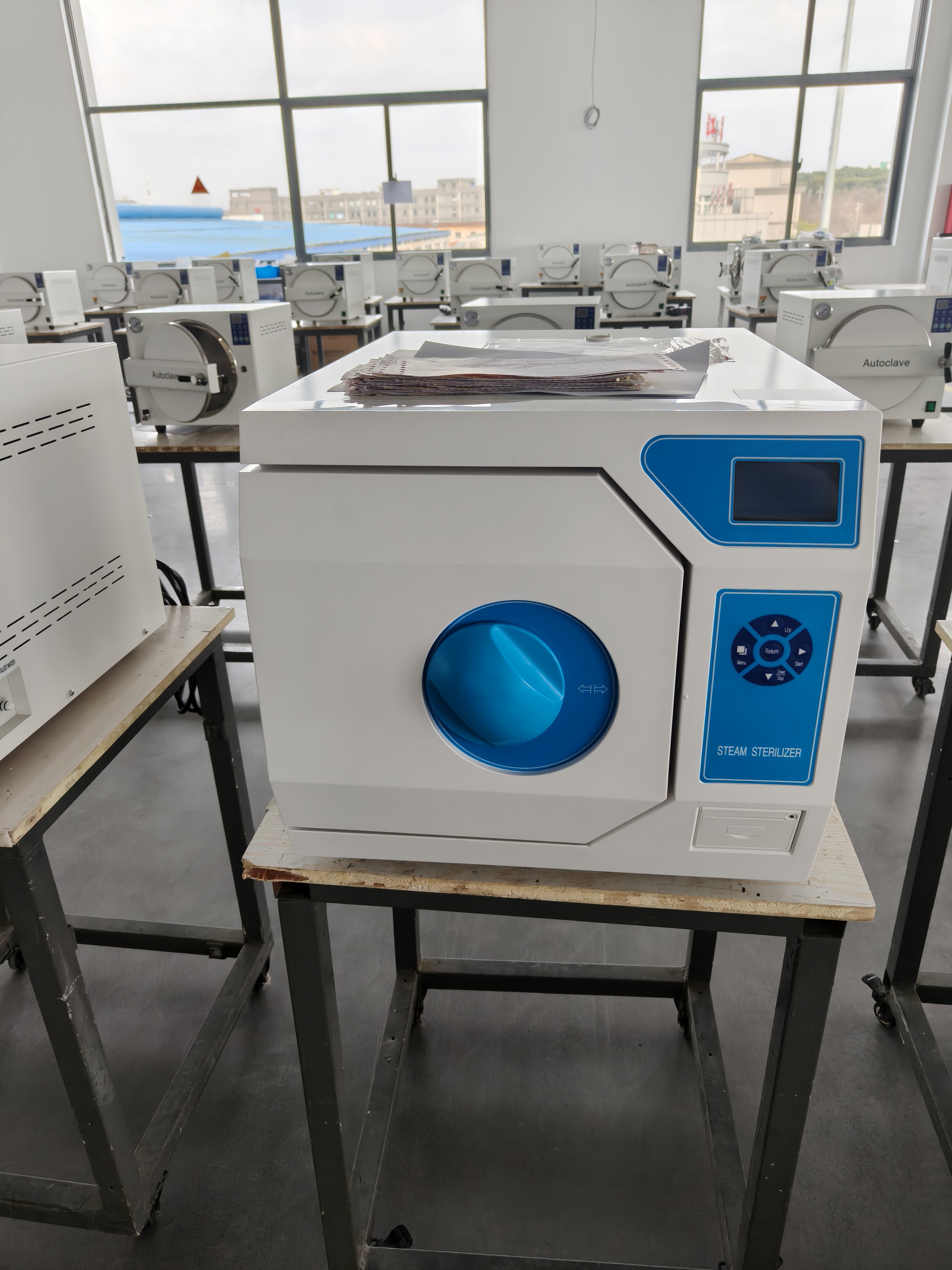 Esterilizador dental clase B de 23 litros-1