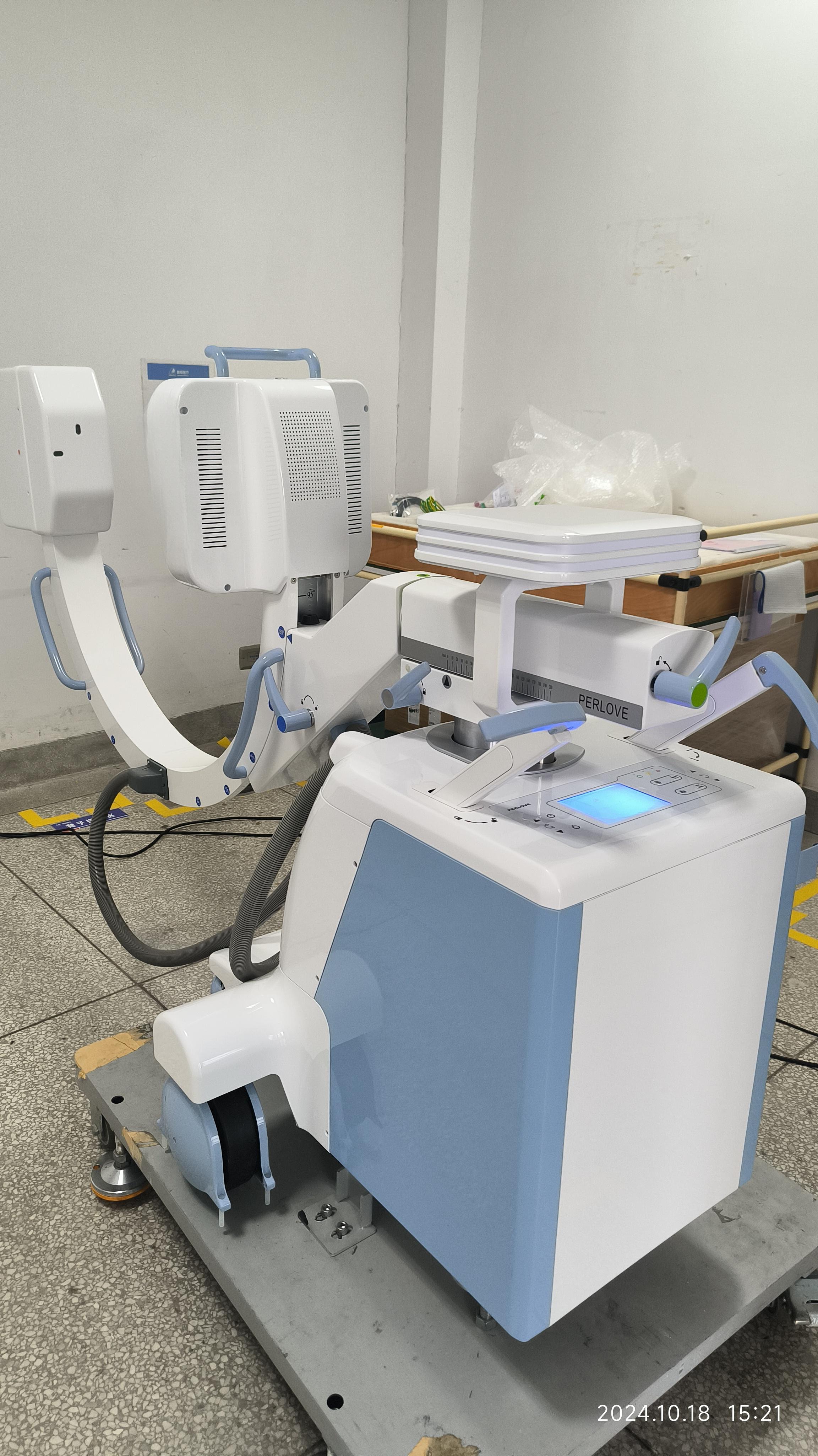 5KW 100mA HF Digital Dynamic FP WIFI C-arm X-ray Machine -5