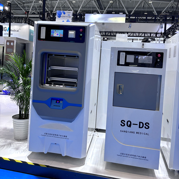 Hydrogen Peroxide Low-Temperature Plasma Sterilizer 60L-4