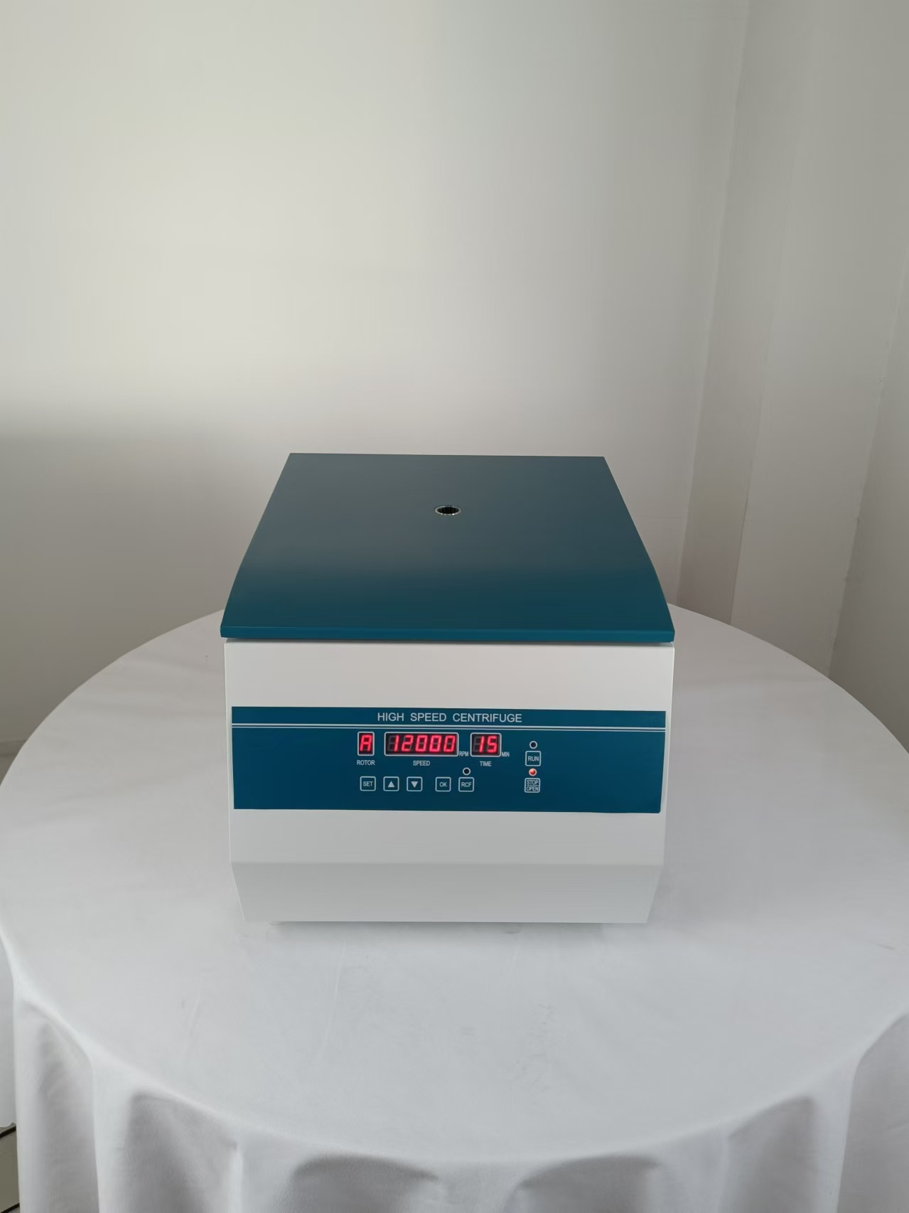 Desktop High-Speed Centrifuge-1
