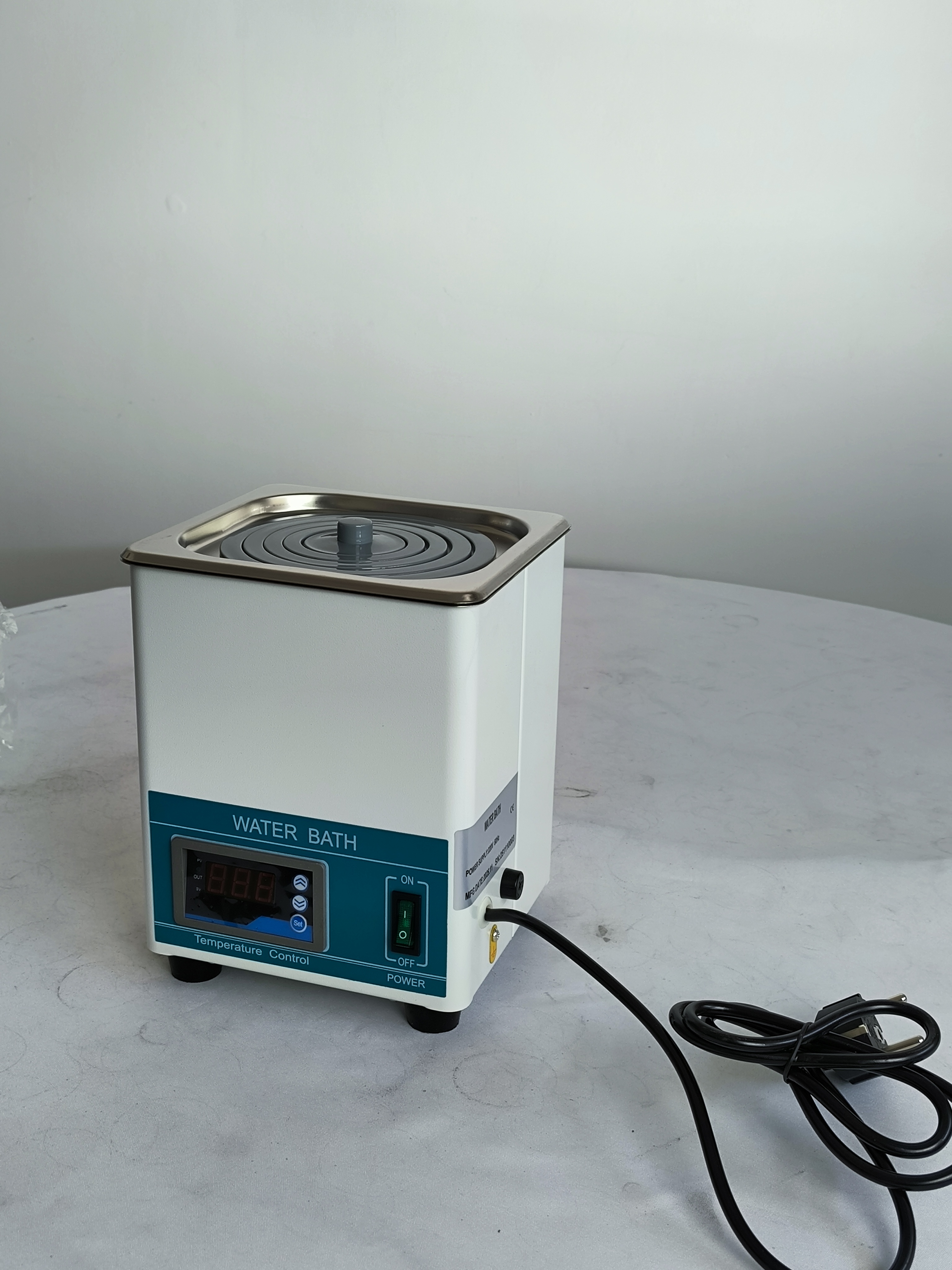 Constant temperature water bath-1