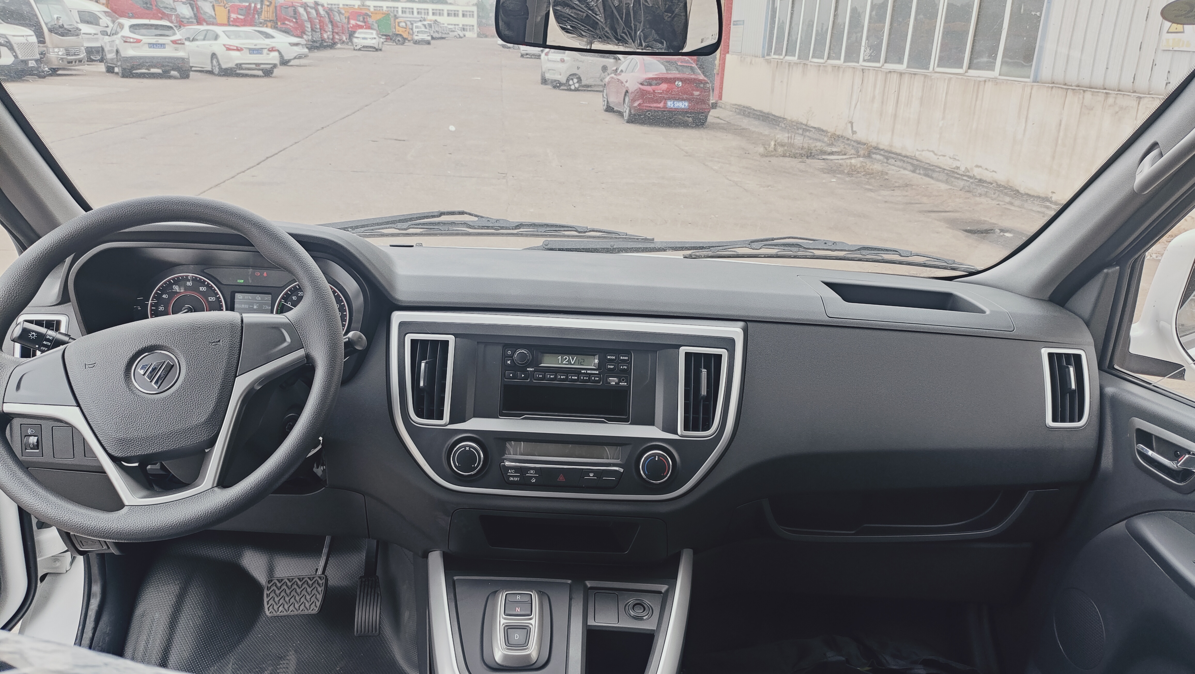 Foton G5 New Energy Ambulance - Electric Vehicle-4