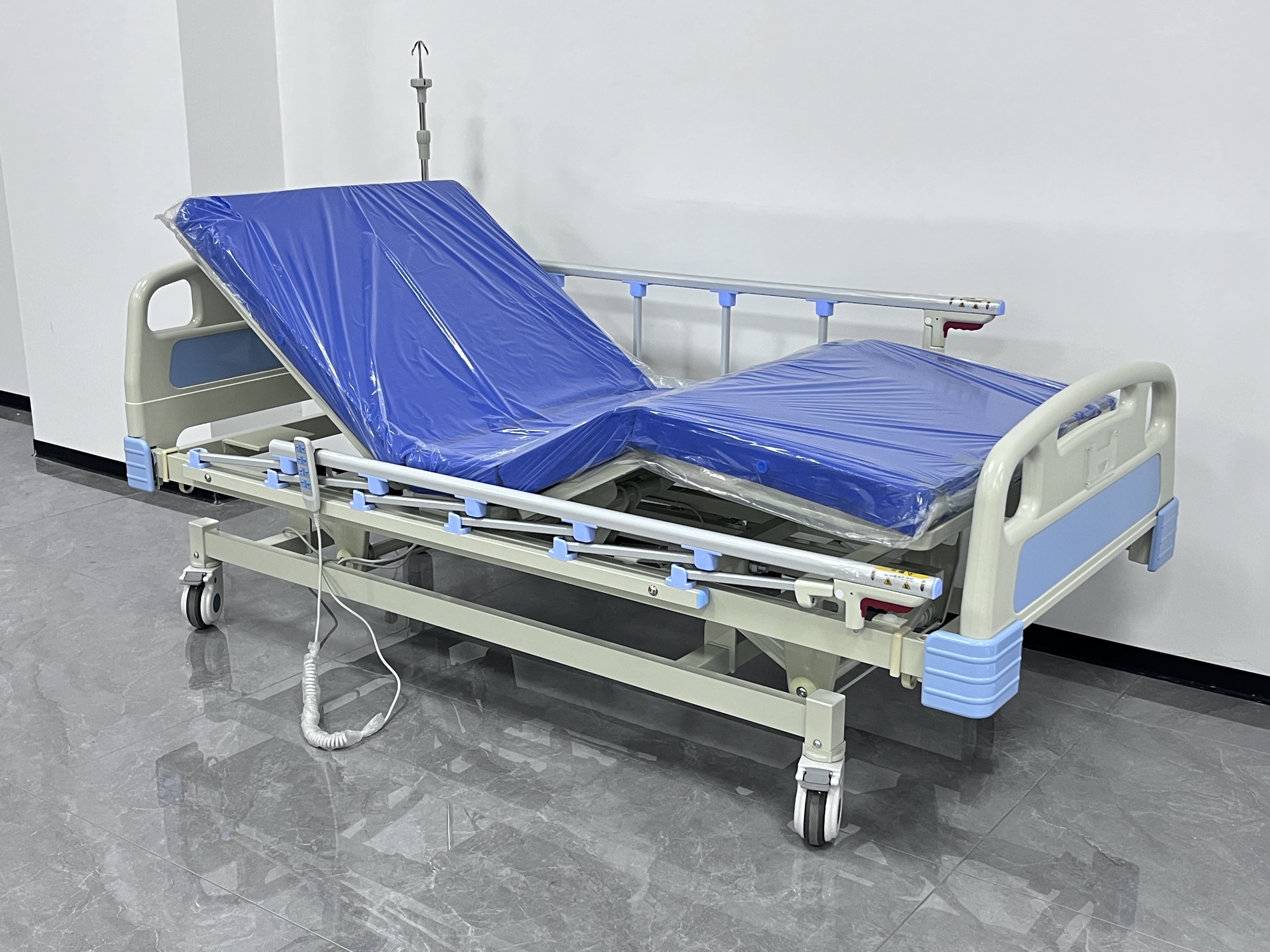 Three Function Electric Hospital Bed-4