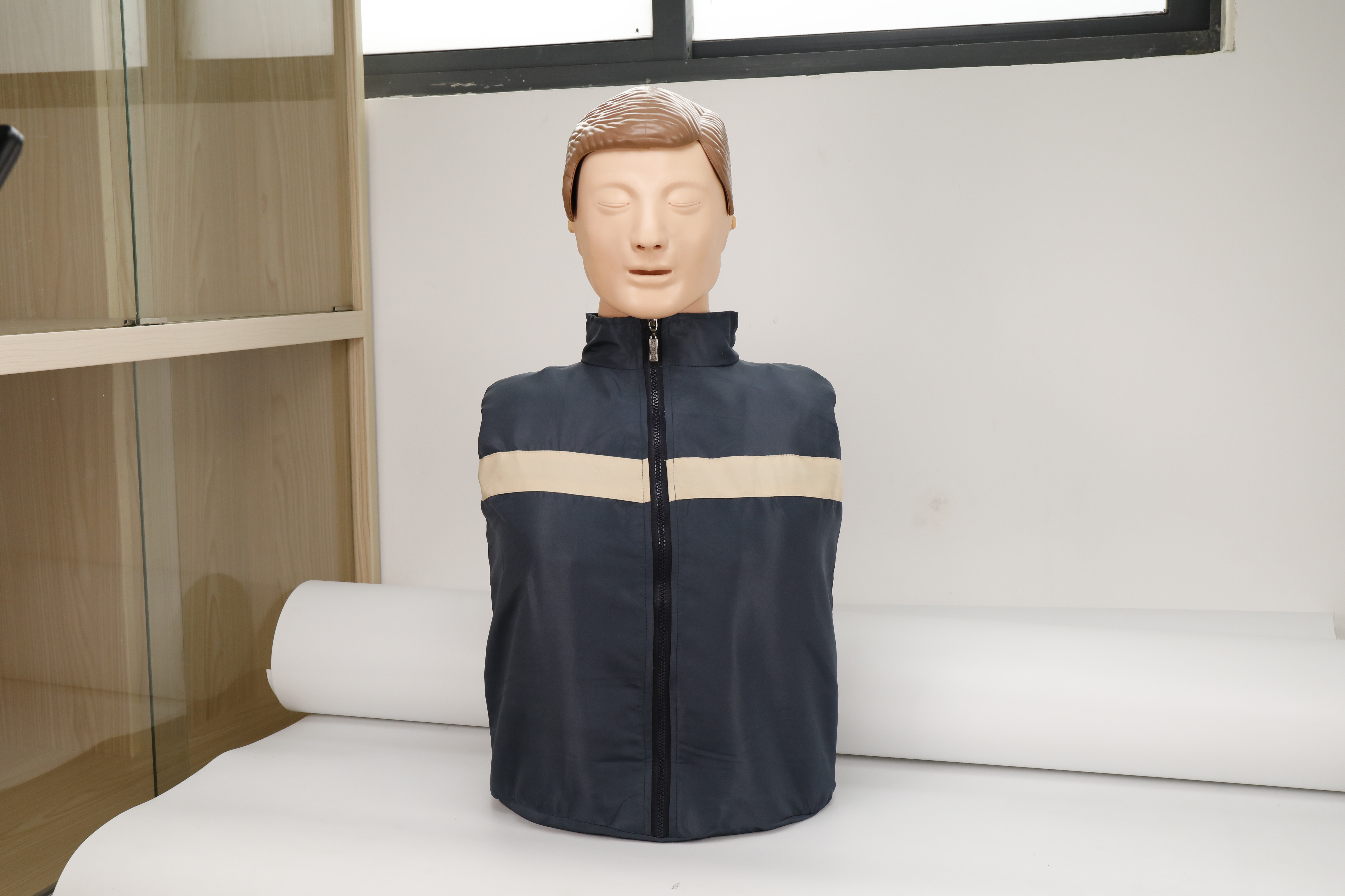 Simple Half-body CPR Manikin (Without Electronic Monitoring)-0