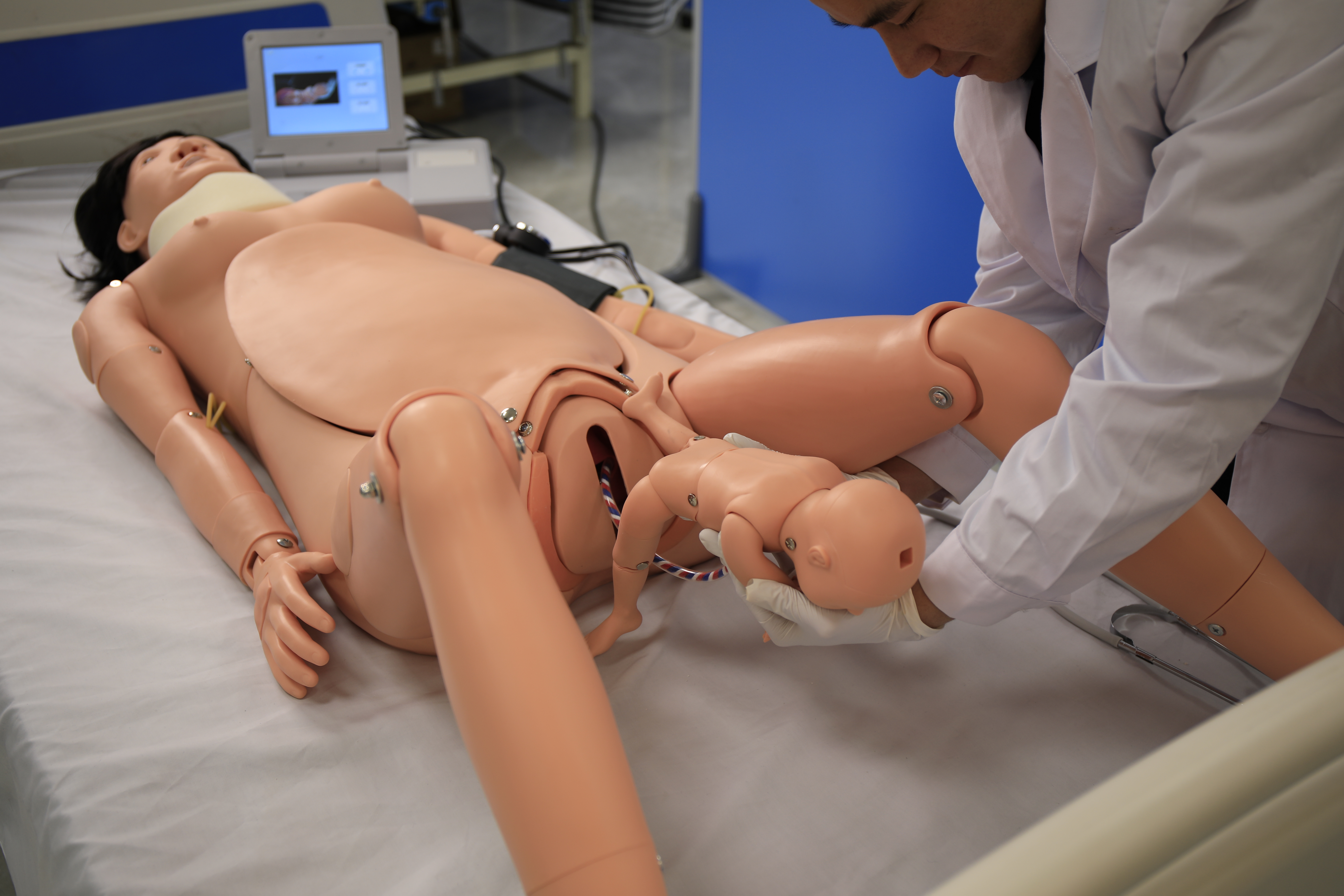 Advanced Childbirth and Maternal-Infant Emergency Model-2
