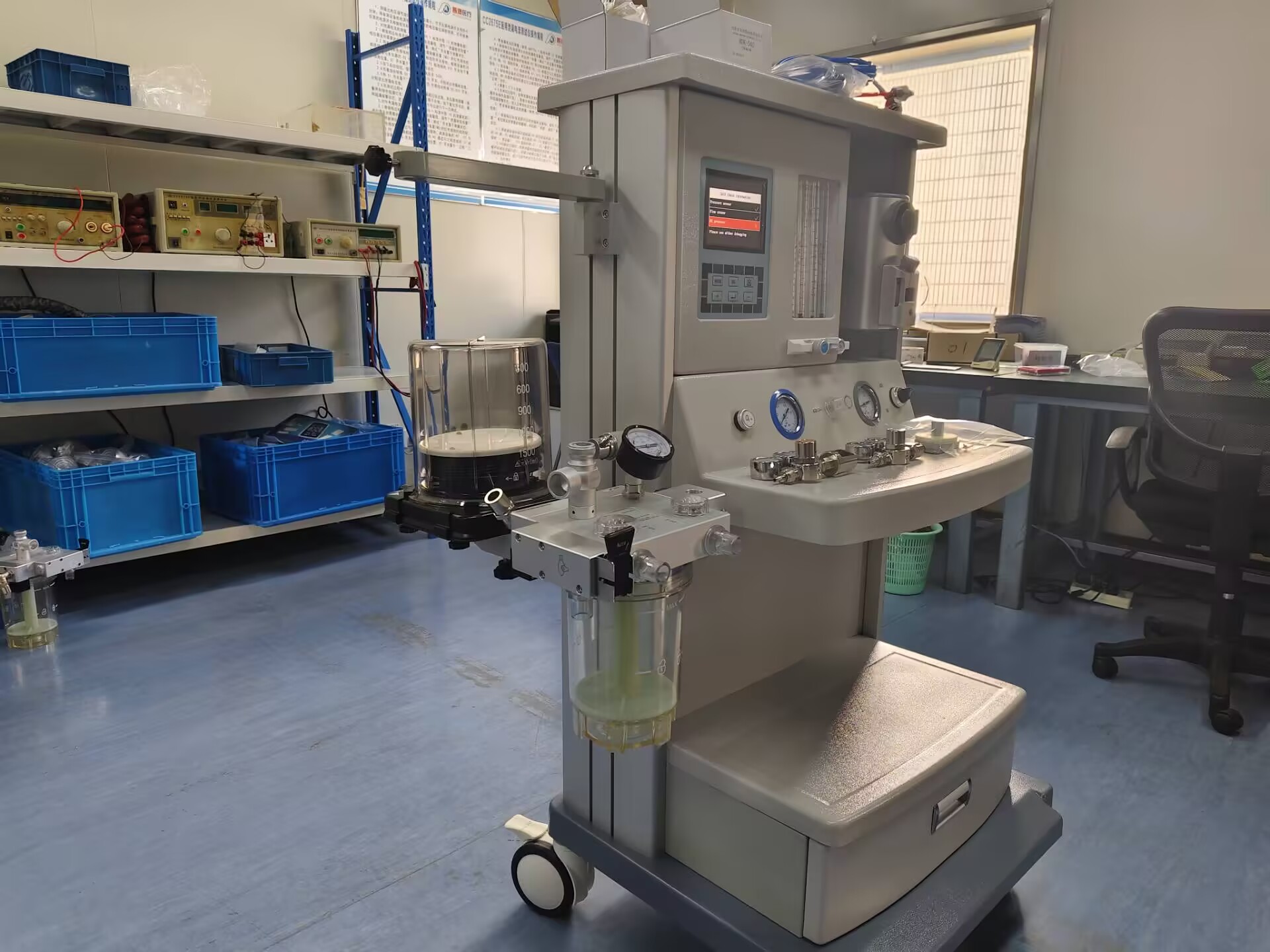 5.7-inch TFT Screen Anesthesia Machine-4