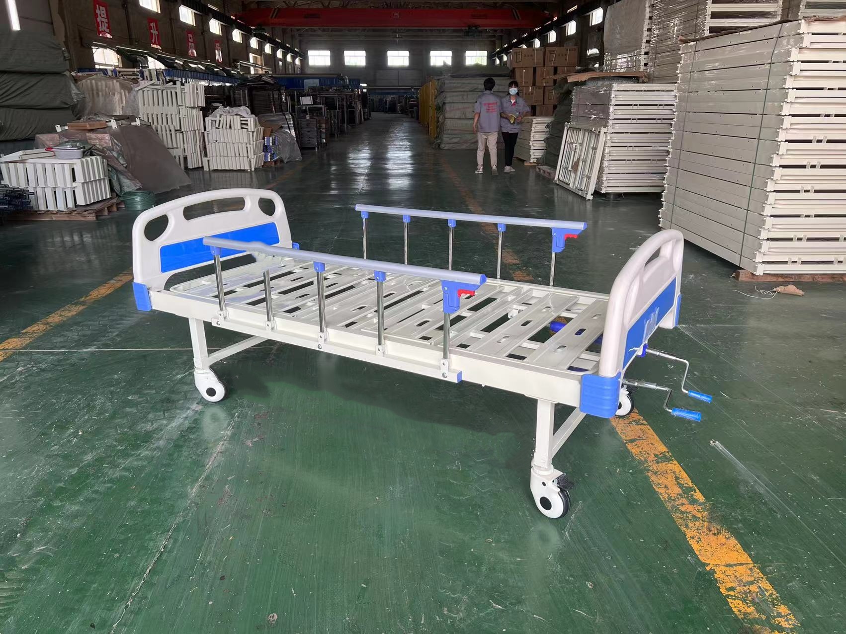 ABS dual-crank system, five-position stainless steel side rails, and casters.-0