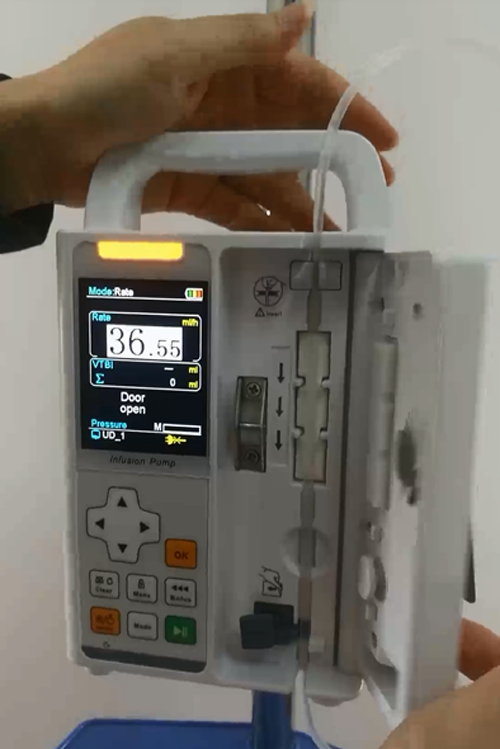 Bomba de infusi&oacute;n LCD a color-2