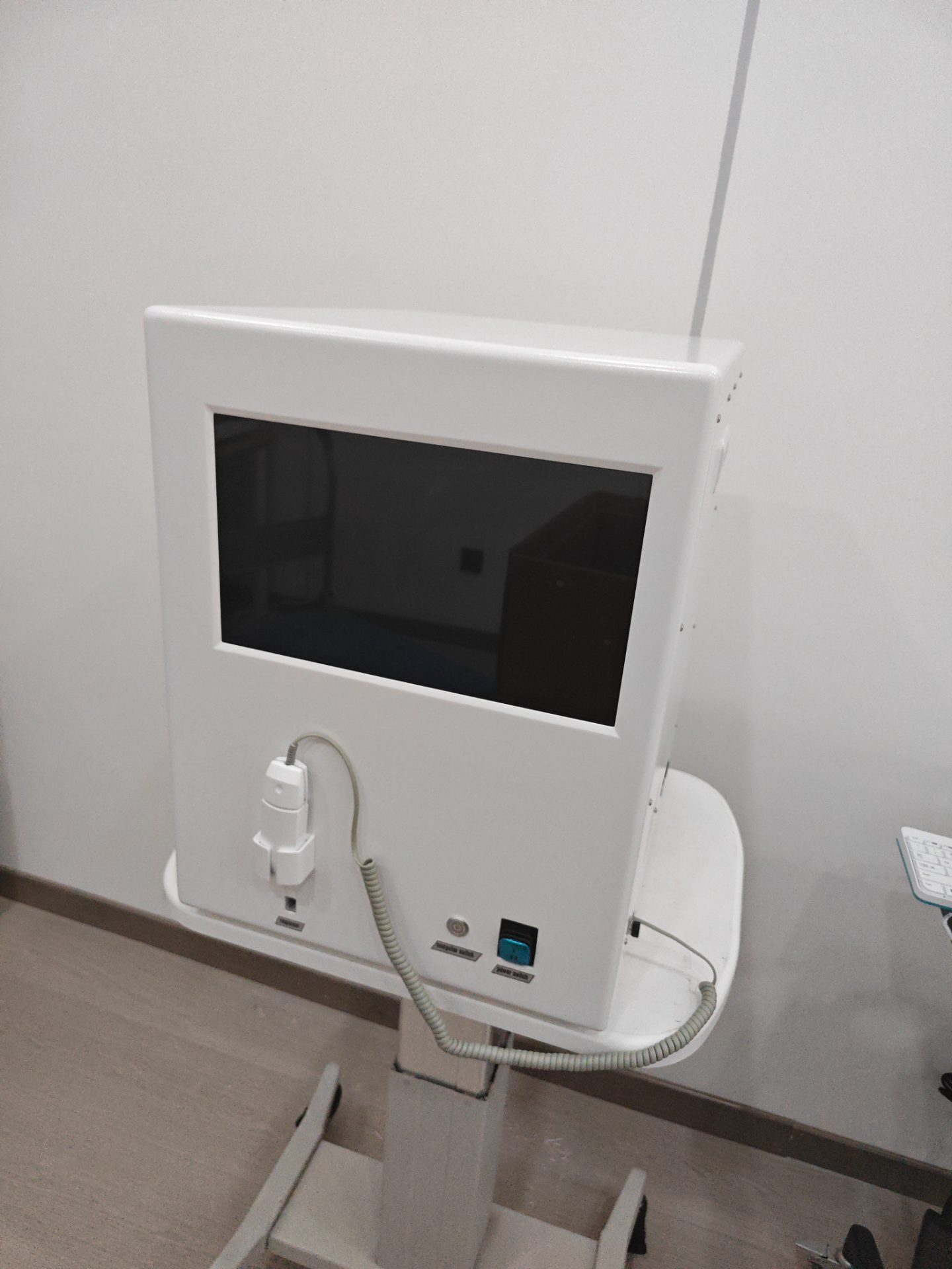 Fully Automatic Visual Field Analyzer-2