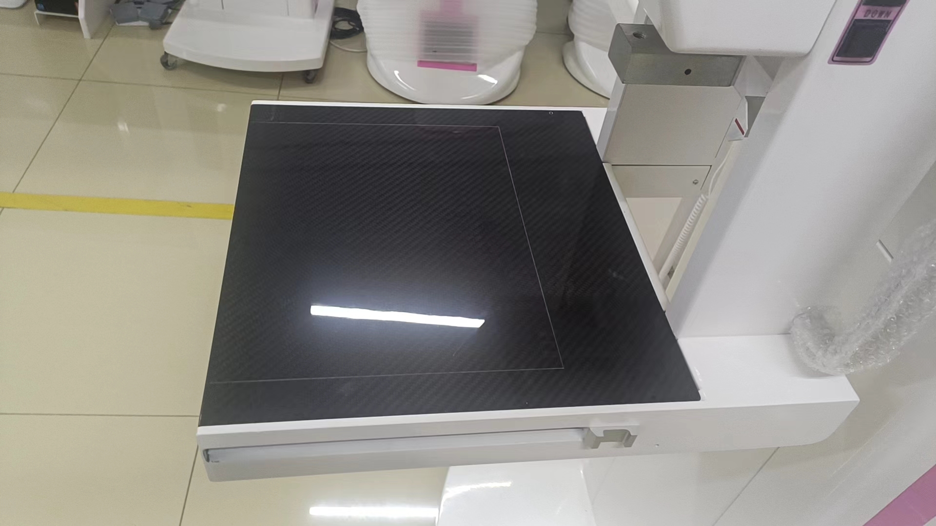 Sistema de mamograf&iacute;a digital, tubo dom&eacute;stico de 6 KW, detector de mama de 10*12, bastidor, ordenador-2