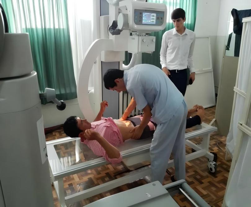 M&aacute;quina de rayos X DR de brazo U de 50 kW, 500 mA, 380 V-3