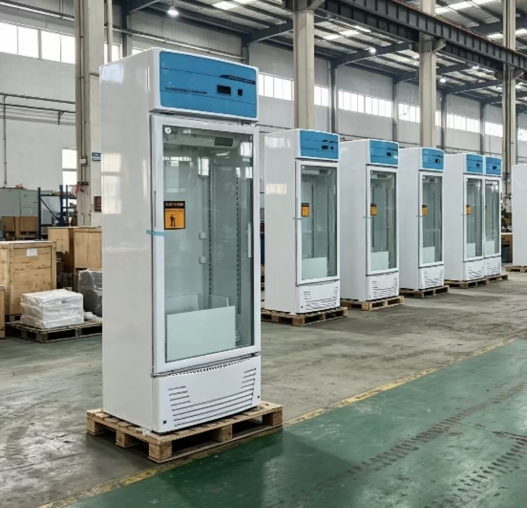 316L 2&ndash;8&deg;C Refrigerator&nbsp;CCTB9