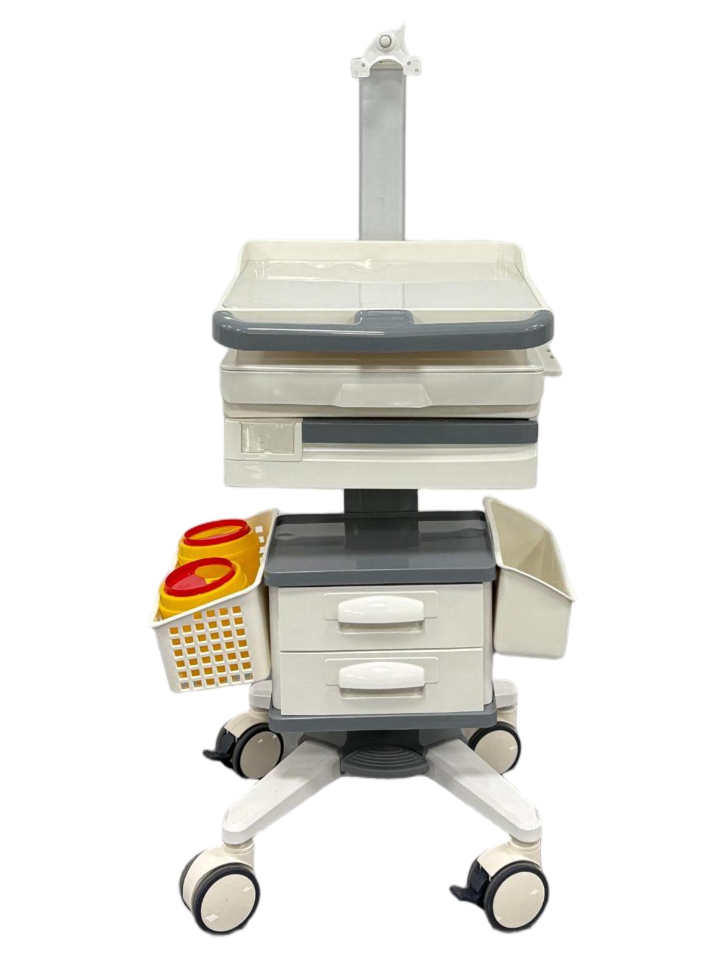 Deluxe Ward Round Cart&nbsp;C260914004